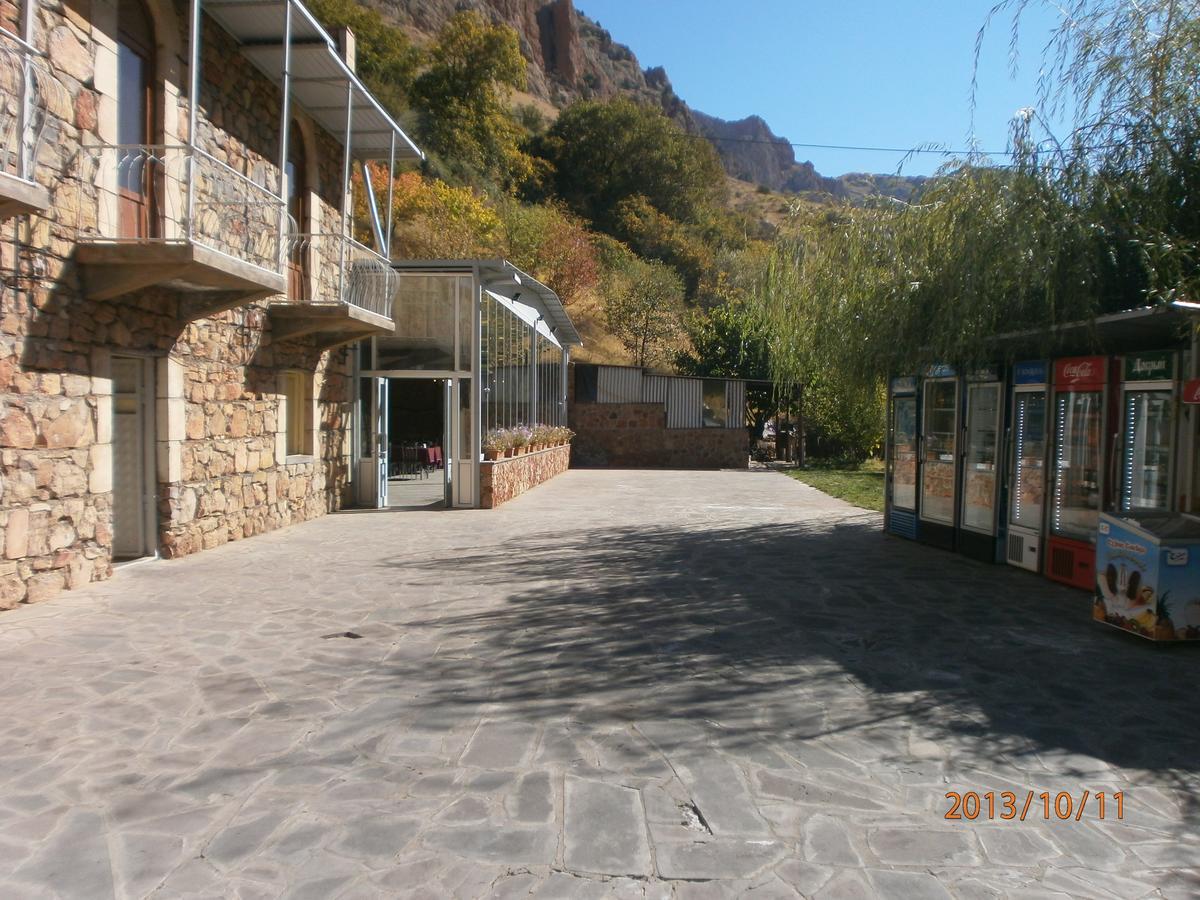 Noravank'S Hotel Areni Exterior foto
